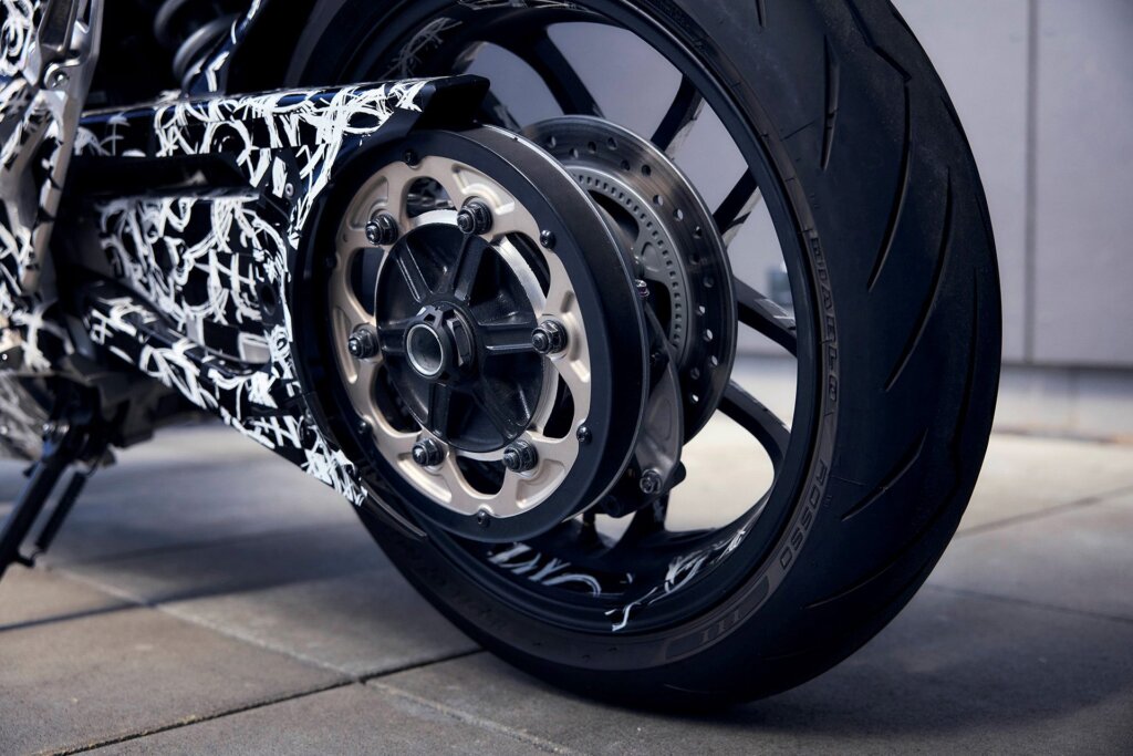 All the camou comes off in a fortnight.