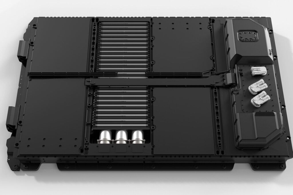 The heart of the matter, looks like an IL3 under the battery hood.