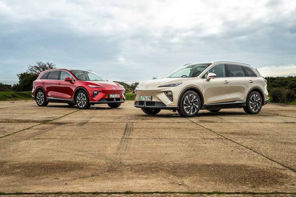 Two MGS6 models in red and gold