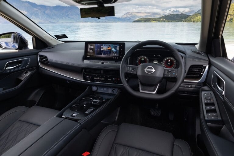 2026 Nissan X-Trail Ti-L 2WD e-Power interior