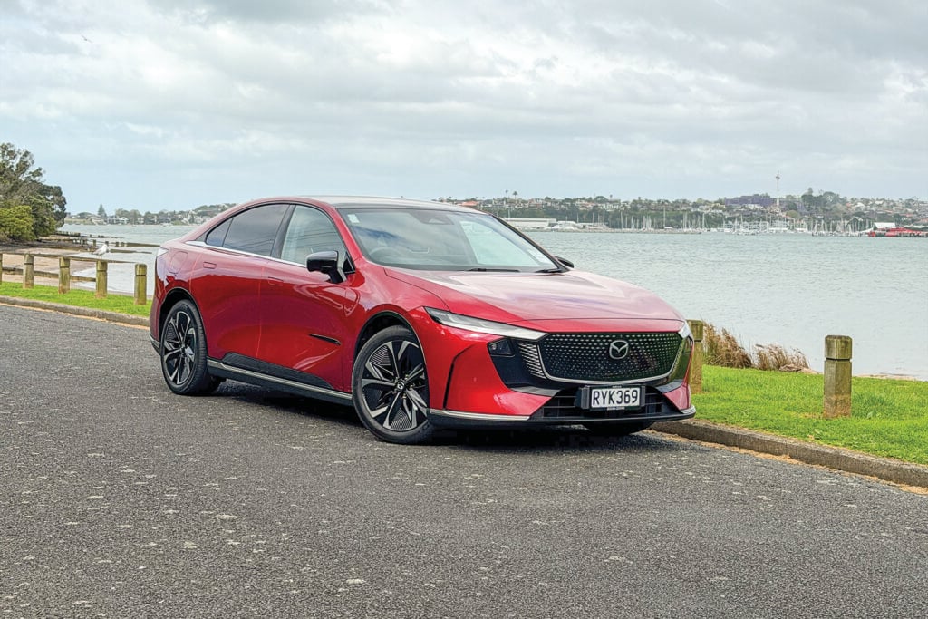 Mazda Mazda 6e