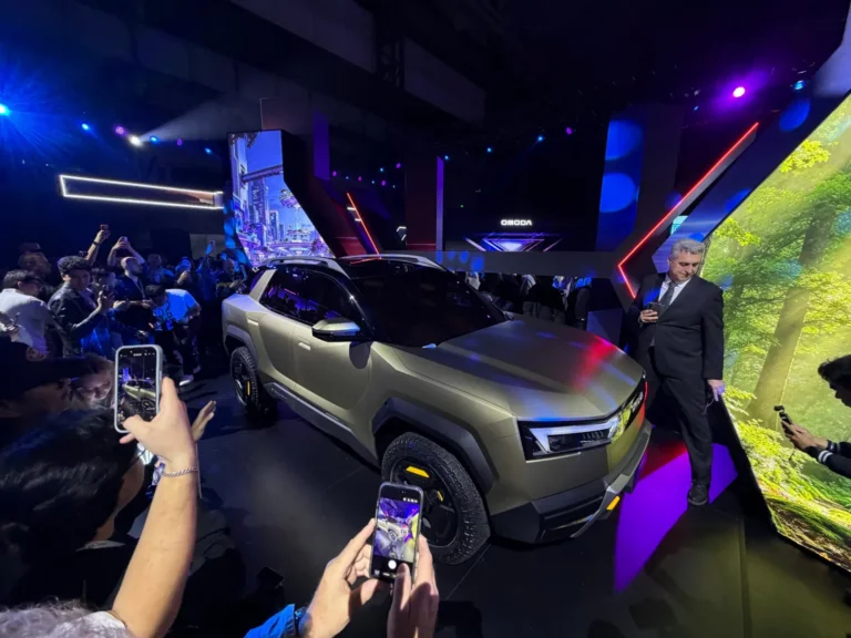 Omoda X crossover unveiled at Omoda X Night in Wuhu, China